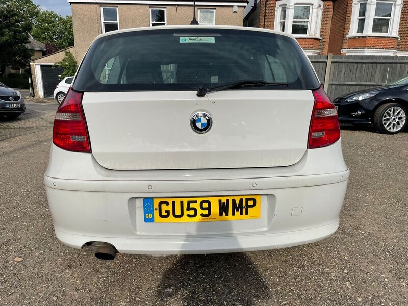 BMW 1 SERIES