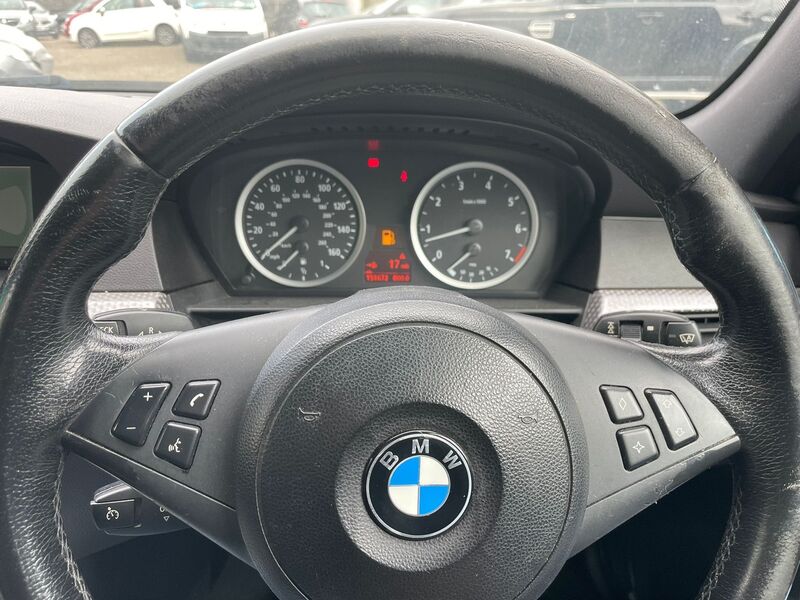 BMW 5 SERIES