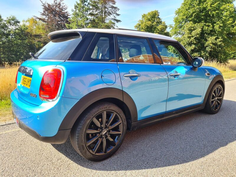 View MINI HATCH 1.5 Cooper Euro 6 (s/s) 5dr