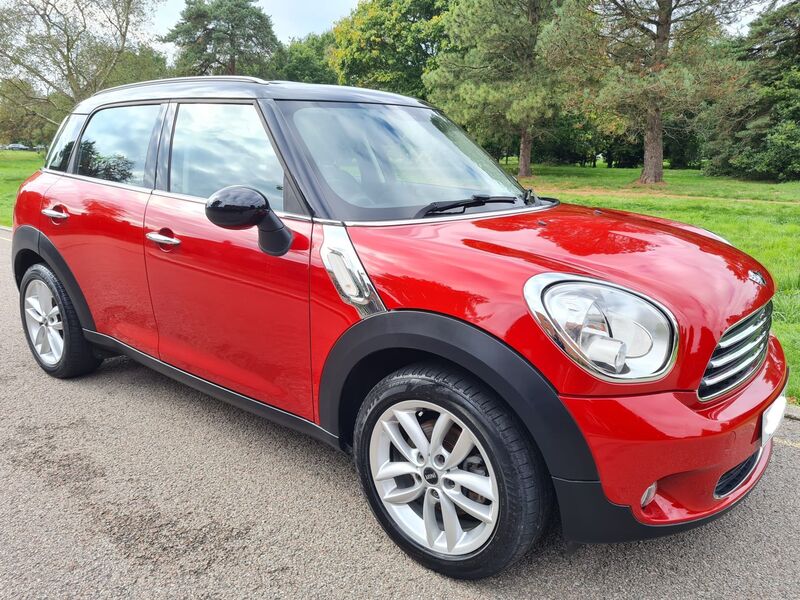 View MINI COUNTRYMAN 1.6 Cooper Auto Euro 5 5dr