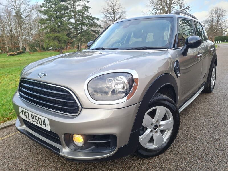 View MINI COUNTRYMAN 1.5 Cooper Classic Euro 6 (s/s) 5dr