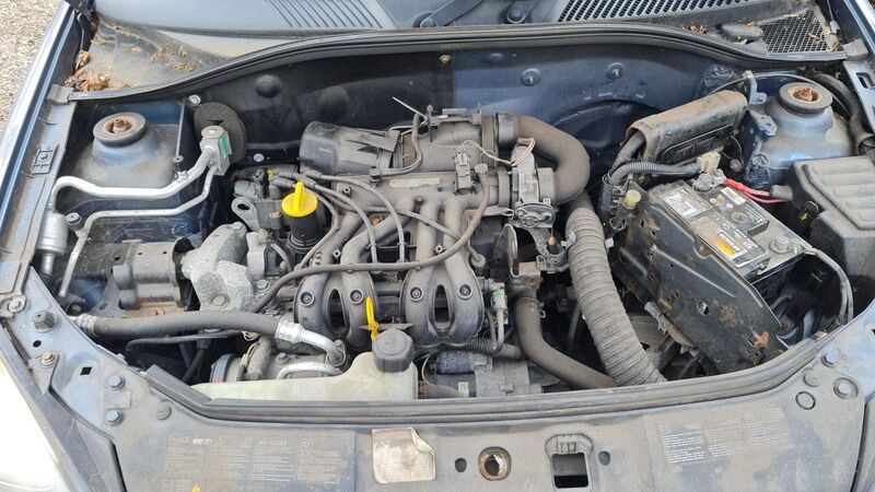 RENAULT CLIO