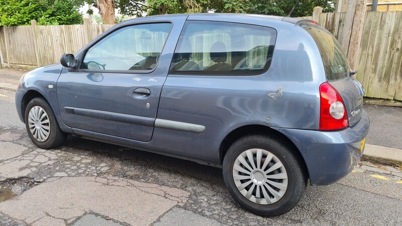 View RENAULT CLIO 1.2 Campus 3dr