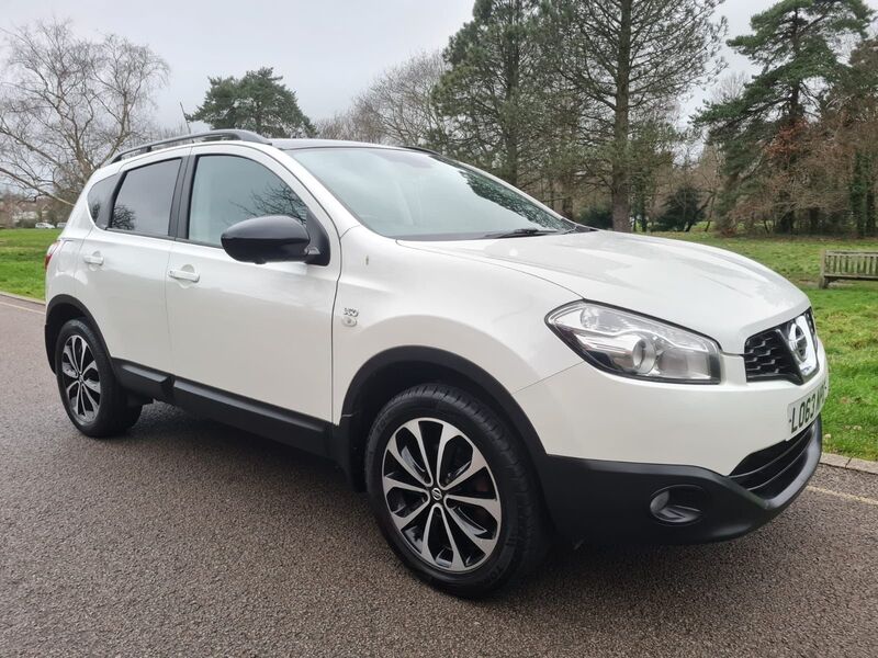 View NISSAN QASHQAI 1.6 360 2WD Euro 5 5dr