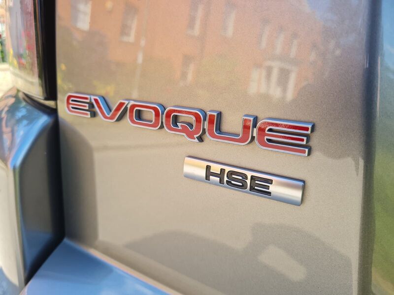 LAND ROVER RANGE ROVER EVOQUE