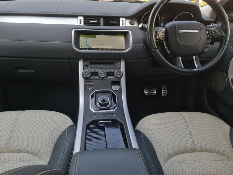LAND ROVER RANGE ROVER EVOQUE