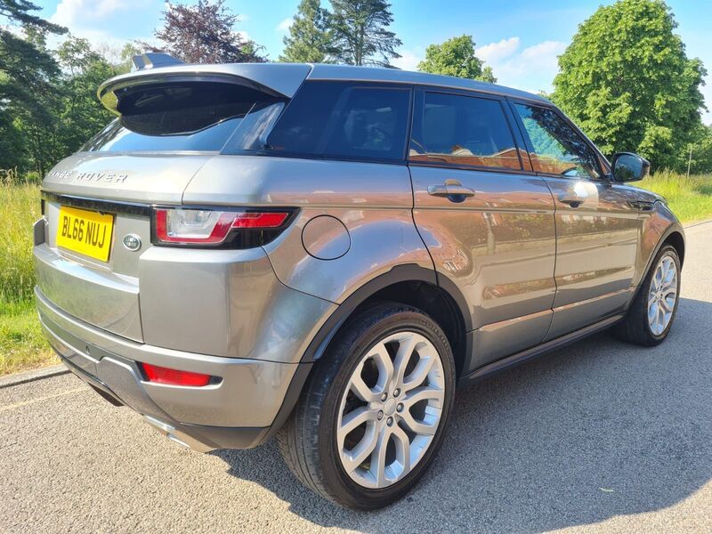 View LAND ROVER RANGE ROVER EVOQUE 2.0 TD4 HSE Dynamic Auto 4WD Euro 6 (s/s) 5dr