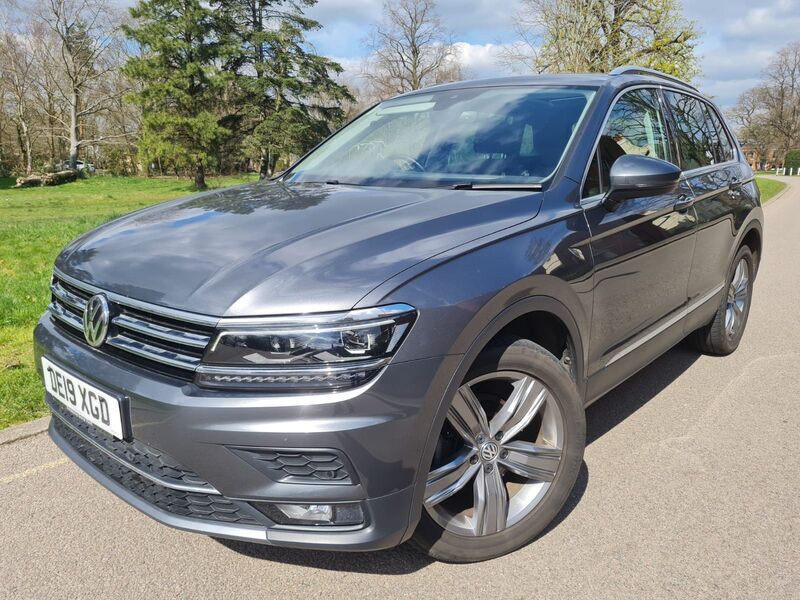 View VOLKSWAGEN TIGUAN 2.0 TDI SEL DSG 4Motion Euro 6 (s/s) 5dr