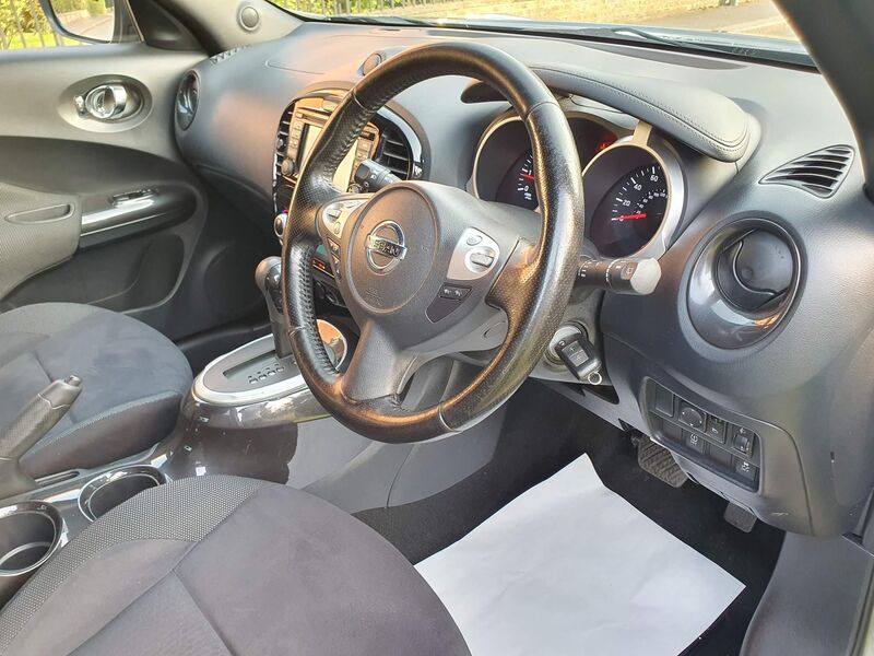 NISSAN JUKE