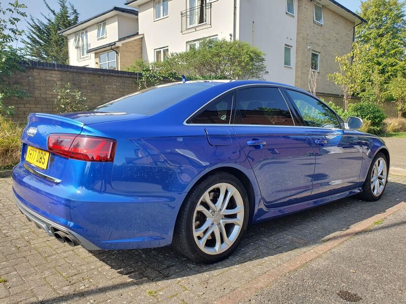 AUDI S6