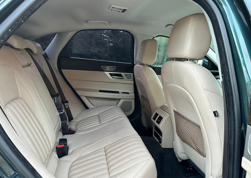JAGUAR XF